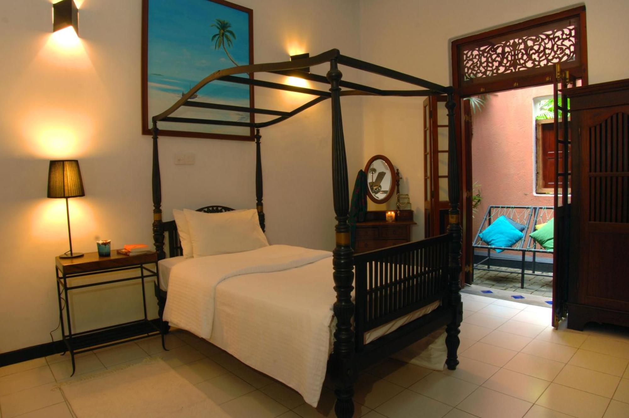 Villa Capers Colombo Exterior photo